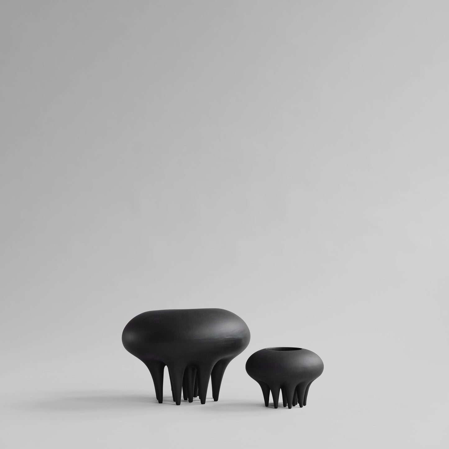 Medusa Vase. Big - Coffee